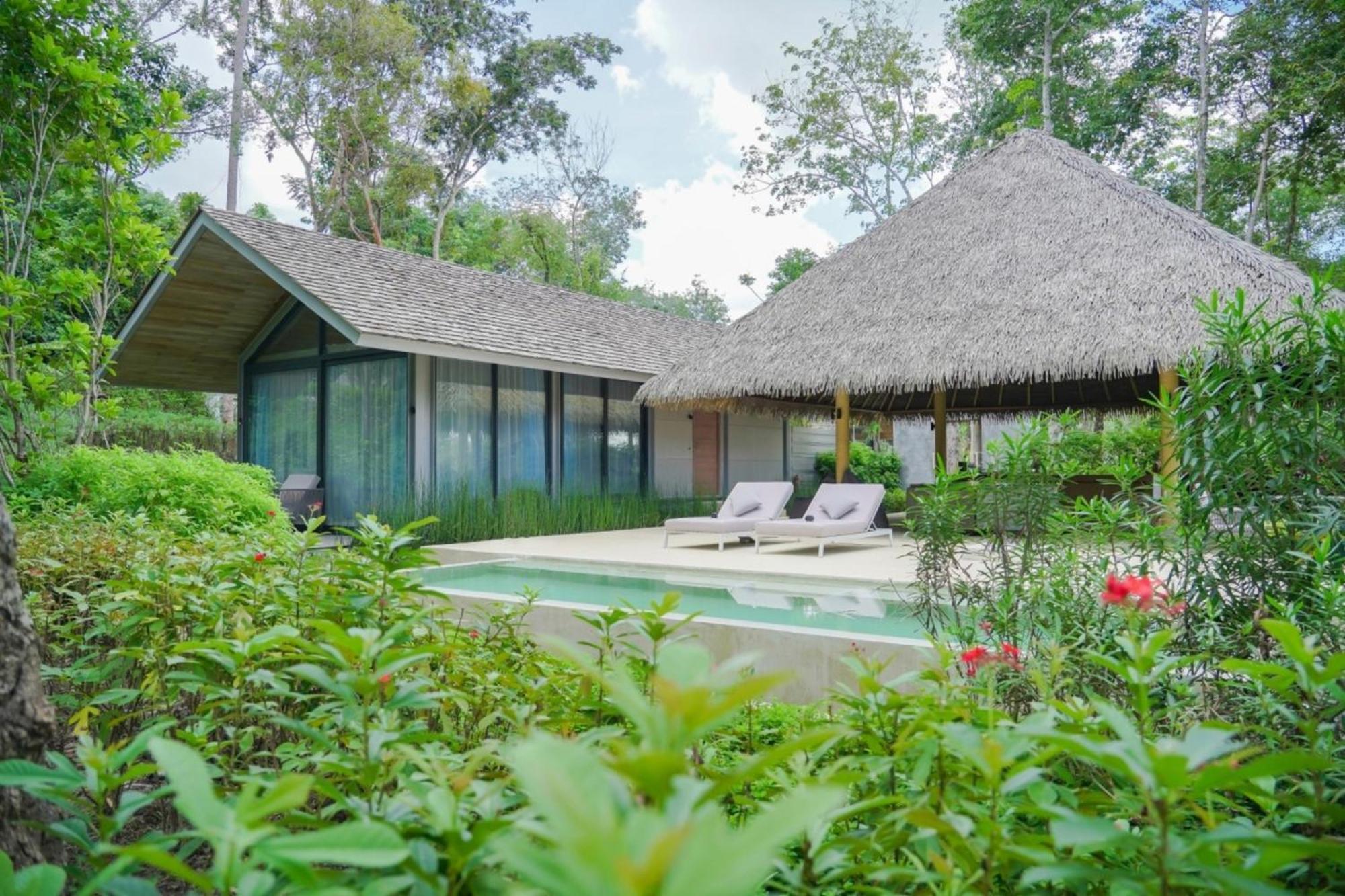 Villa Escape Burasari Phuket Buitenkant foto